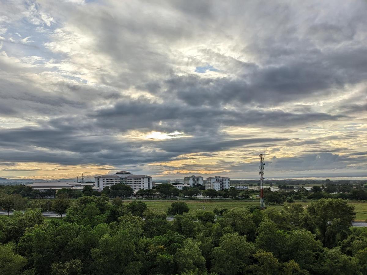 Alor Setar Imperio By Im Staycation 3Bedroom & Rooftop Pool Kültér fotó